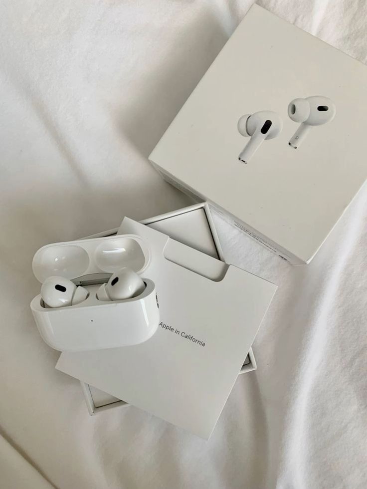 Apple AirPods Pro (2nd Generation)